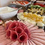 منتجع Sarenka *